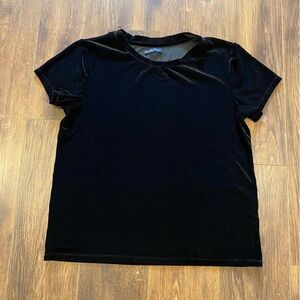 Velvet Abercrombie & Fitch tee shirt size small black shirt sleeve loose fit top